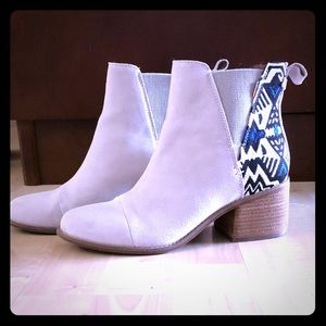 Birch Suede Metallic Jacquard Women's Esme Boots